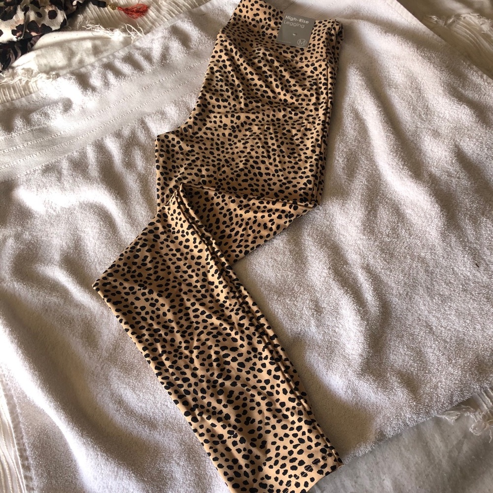 Cheetah print full length legging
